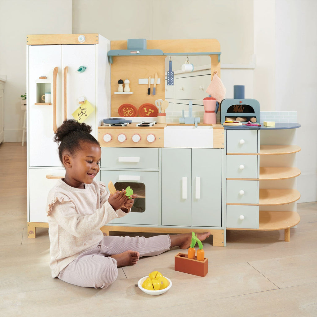 Grand Kitchen